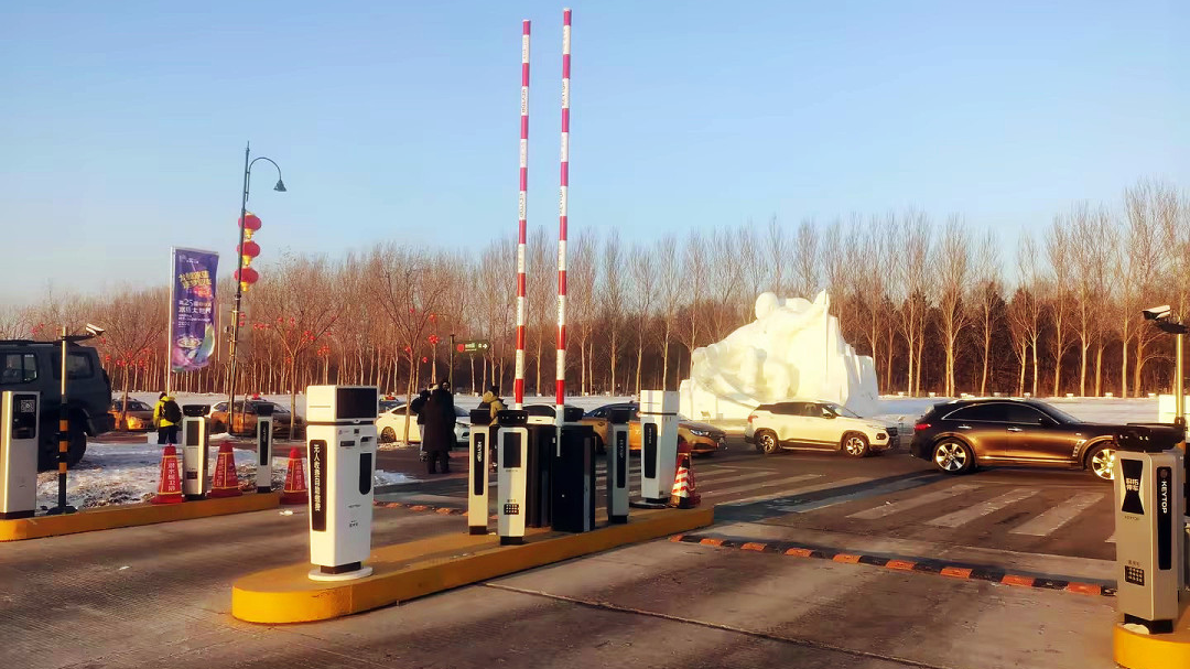 “爾濱”強(qiáng)勢(shì)出圈，科拓智慧停車助力多個(gè)景區(qū)迎接“八方來(lái)客”